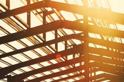 Permis de construire pour une maison en bois : démarches et conseils