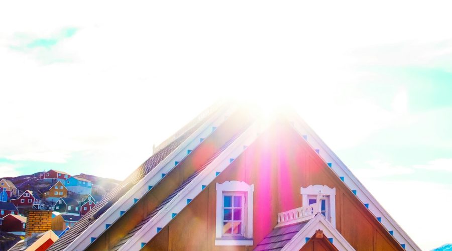 Maintenance et entretien pour la pérennité de votre maison en bois